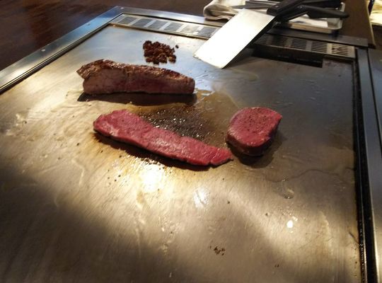 鉄板肉