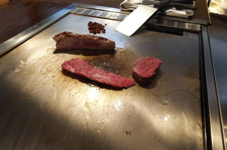 鉄板肉