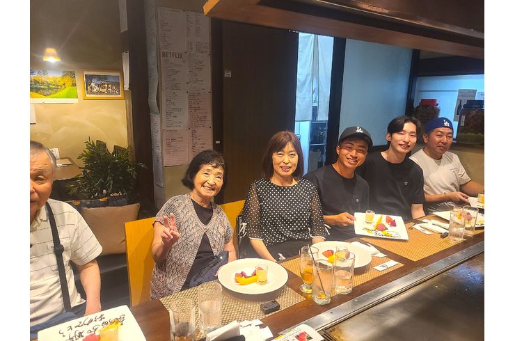 6人